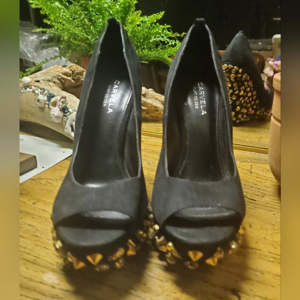 CARVELA BY KURT GEIGER Gold Studded Spikey Y2K  Suede Wedges - 6.5 - Picture 2 of 5
